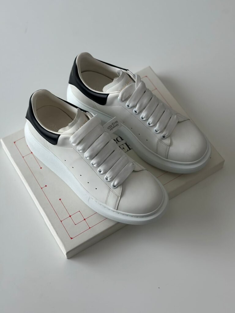 Alexander Mcqueen Sneakers