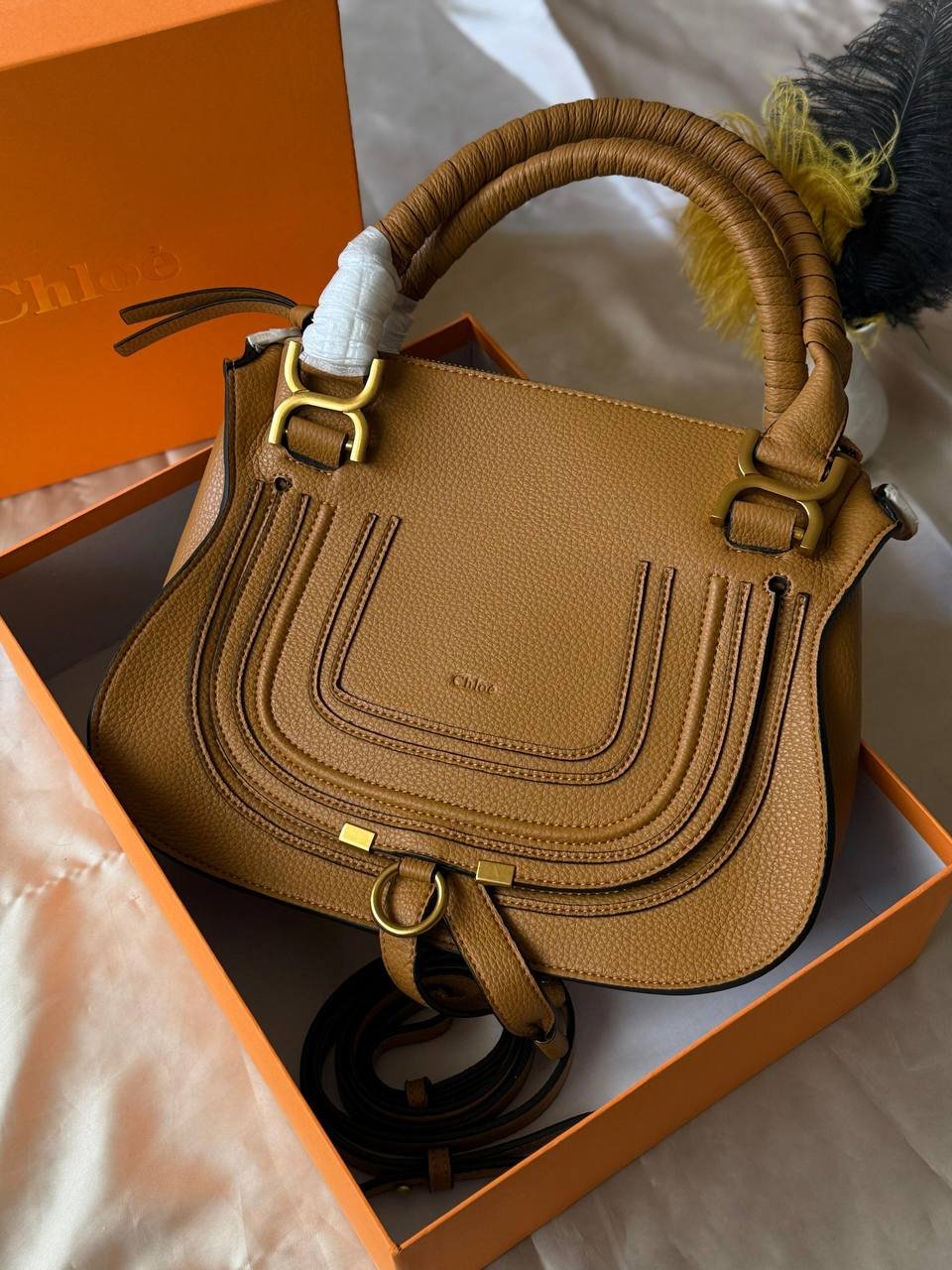CHLOE - Image 2